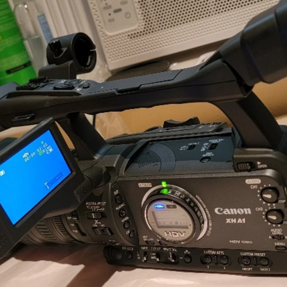Canon XH A1S Camcorder MiniDV 3CCD